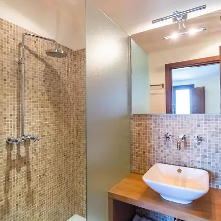 Holiday With Swimming Pool And Fantastic View In A Special Borgo Ferienhaus